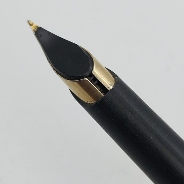 Vintage Parker Arrow Fountain Pen, IC=1984 England Chrome & Golden #11555 - Image 6