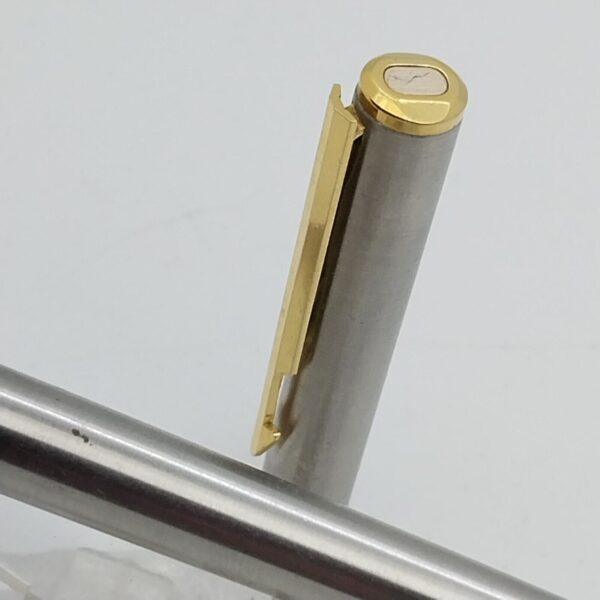 Vintage Parker Arrow Fountain Pen, IC=1984 England Chrome & Golden #11555 - Image 8