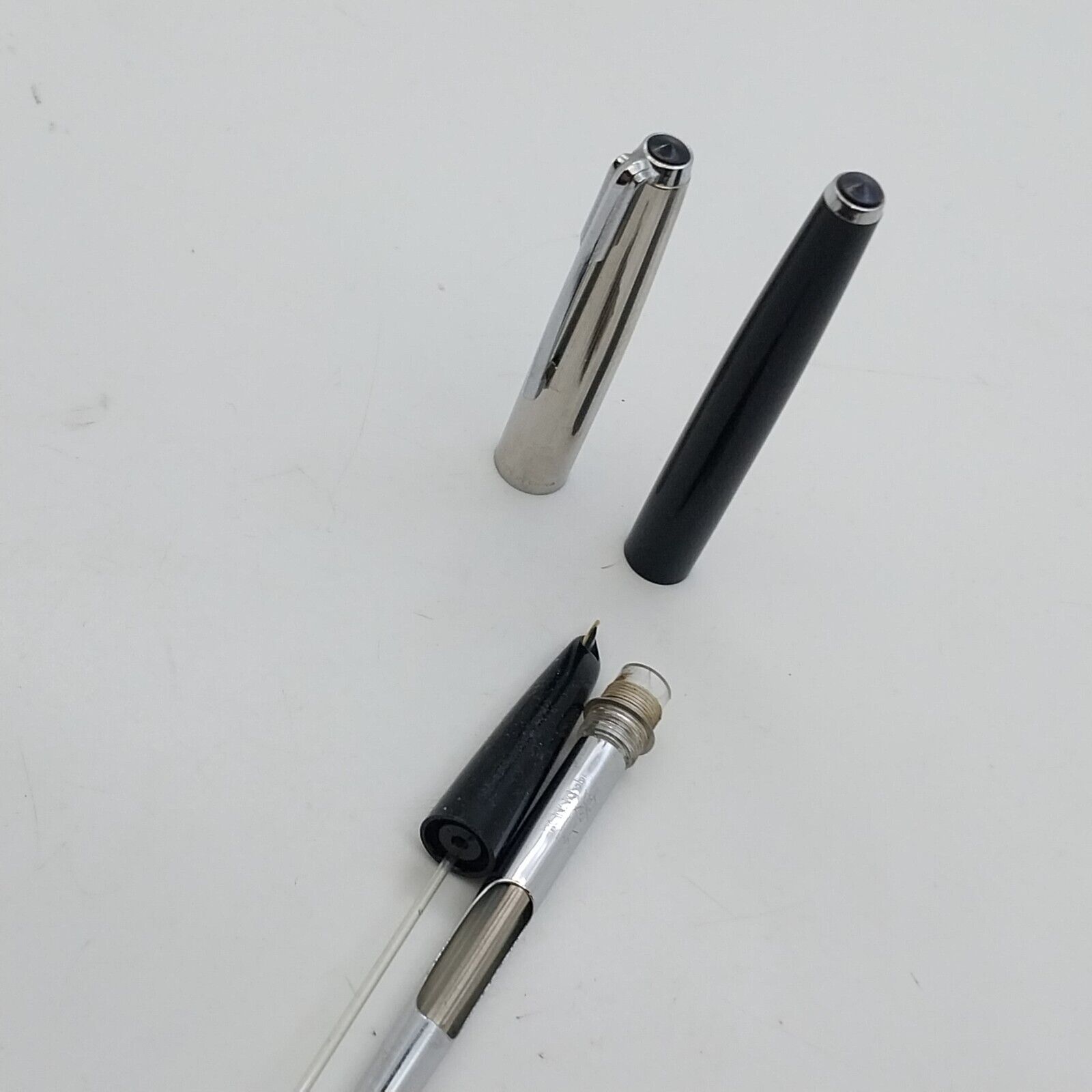 Vintage Rare Lily 715 Foutain Pen, Black color, Never Inked, China #11560 - Image 8