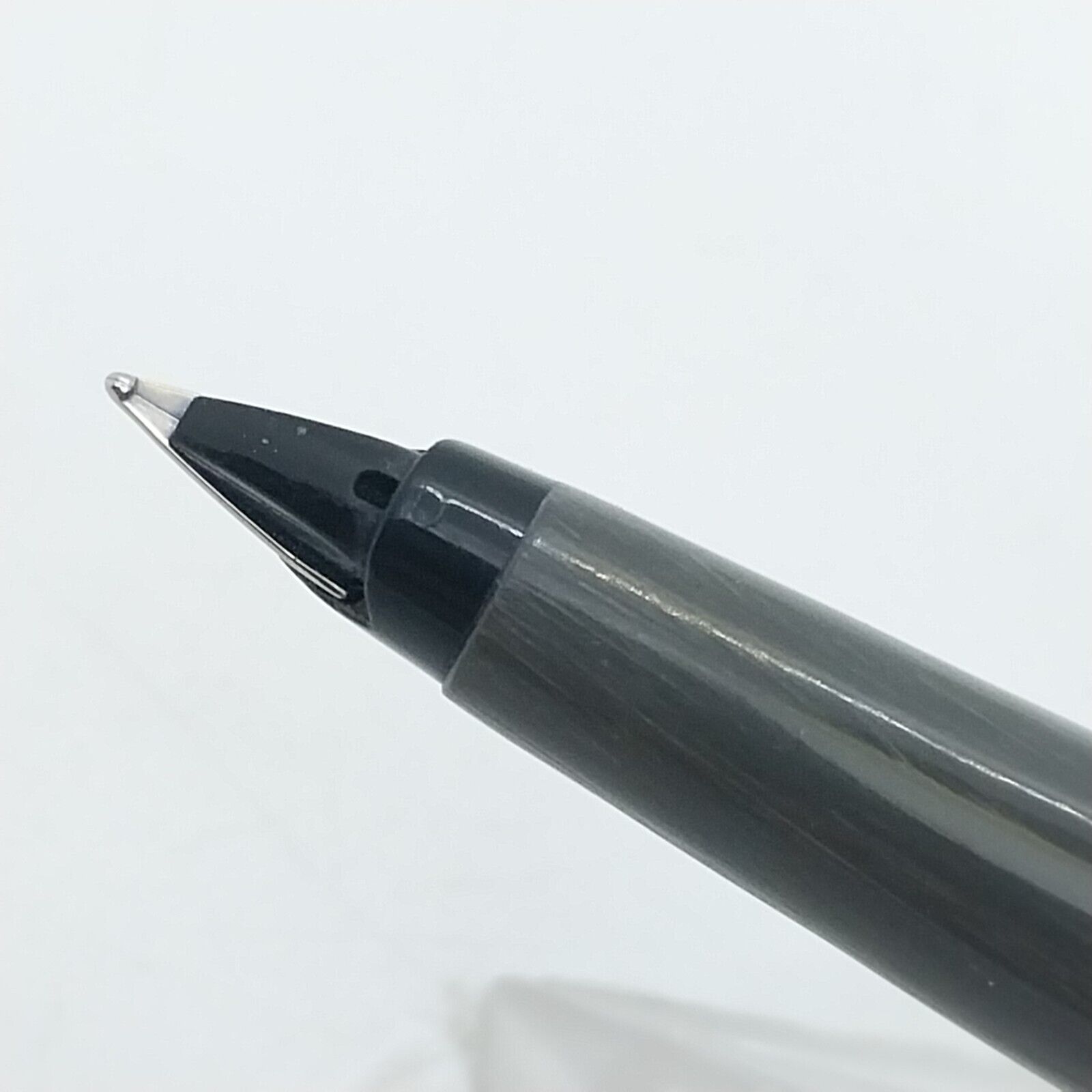 Vintage Rare Mint Parker 45 Fountain Pen, F Nib ,Grey color, USA #11530 - Image 6