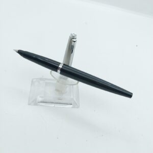 Vintage Rare Mint Parker 45 Fountain Pen ,Fine Nib ,Black color , England #11537