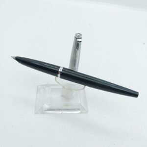 Vintage Rare Mint Parker 45 Fountain Pen QI=1980,M Nib ,Black ,ُEngland #11536