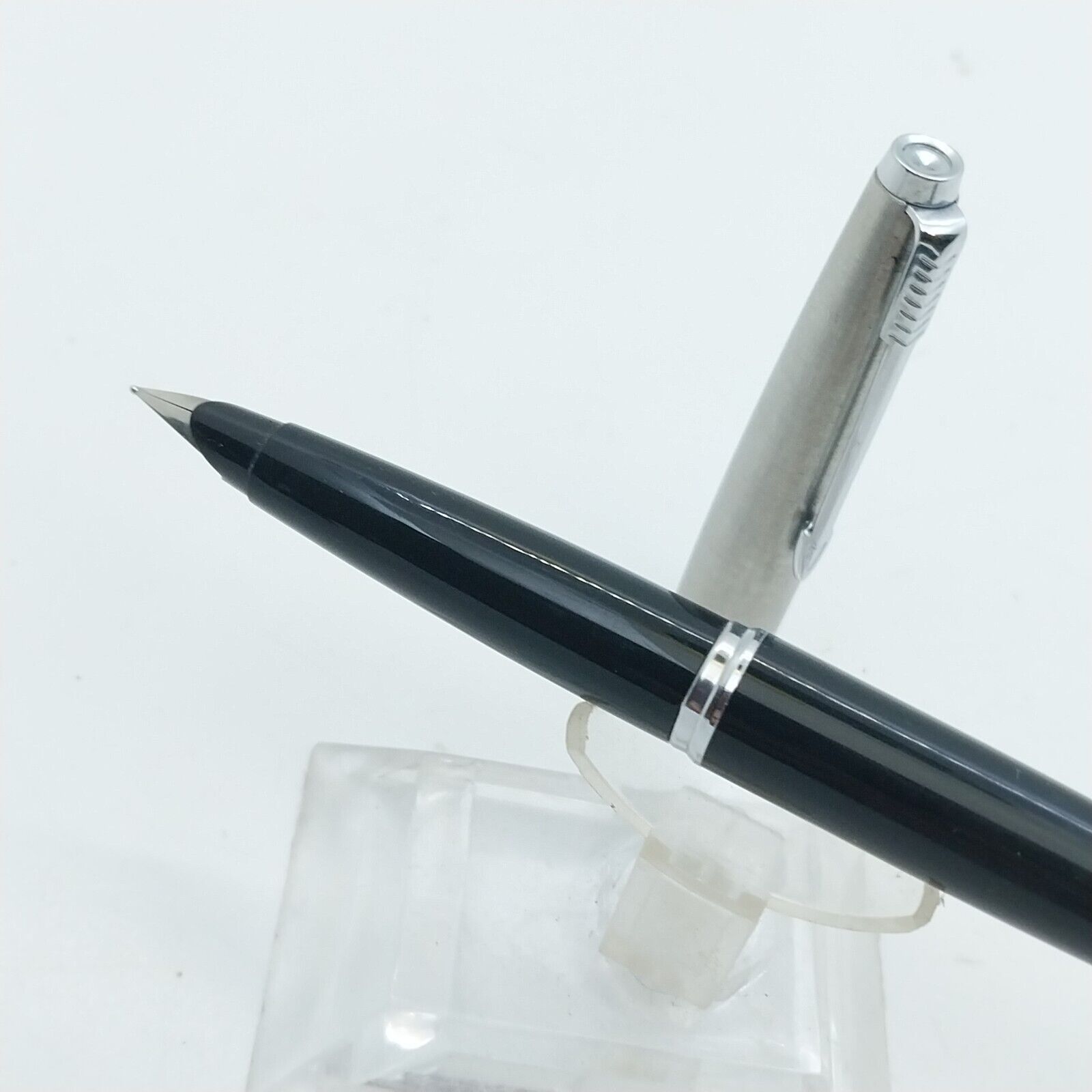 ⁦قلم حبر باركر 45 النادر من ماركة مينت، رأس F، لون أسود، الولايات المتحدة الأمريكية رقم 11534⁩ - الصورة ⁦2⁩