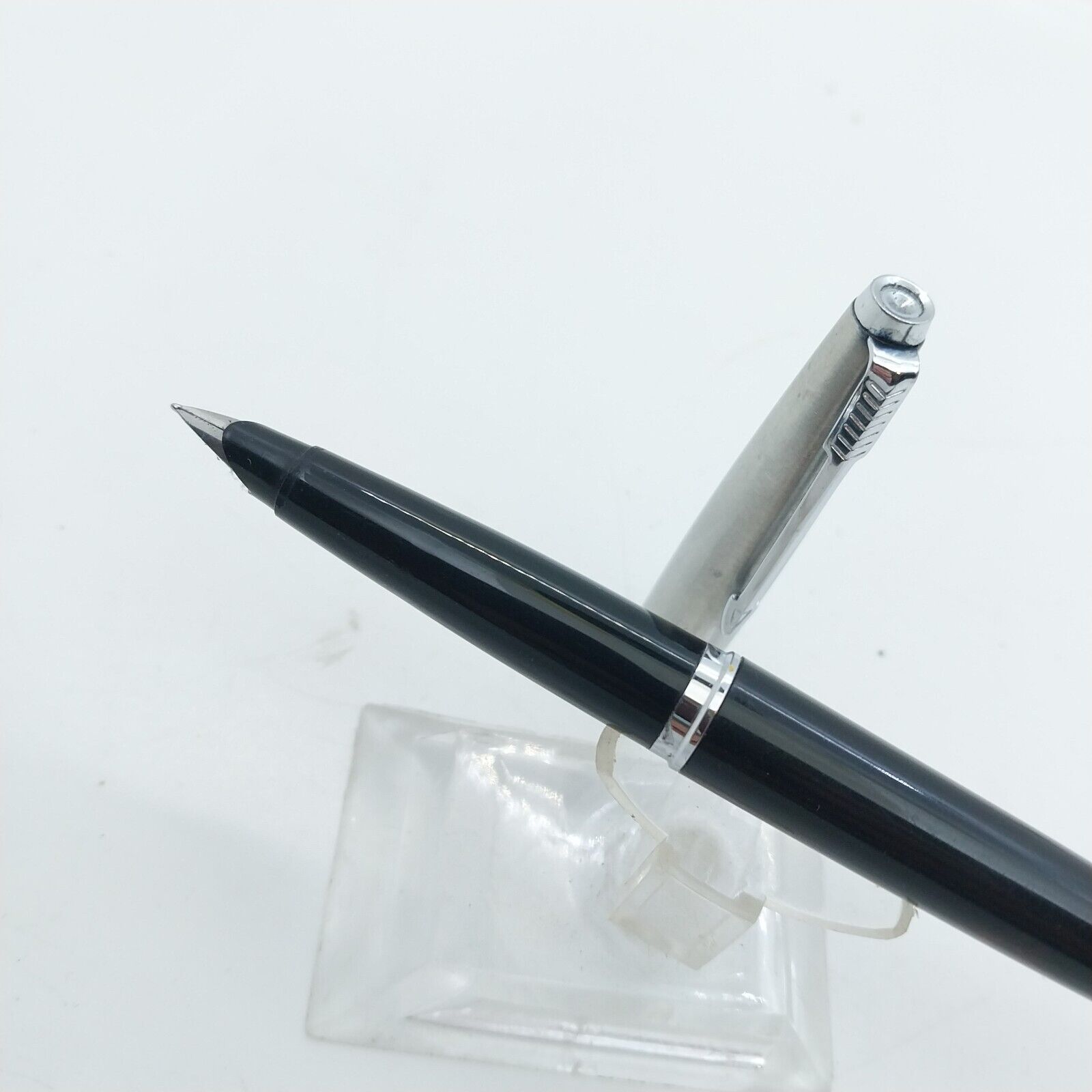 ⁦قلم حبر باركر 45 النادر، رأس F، لون أسود، الولايات المتحدة الأمريكية رقم 11539⁩ - الصورة ⁦2⁩