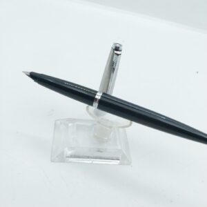 Vintage Rare Parker 45 Fountain Pen ,F Nib ,Black color , USA #11539