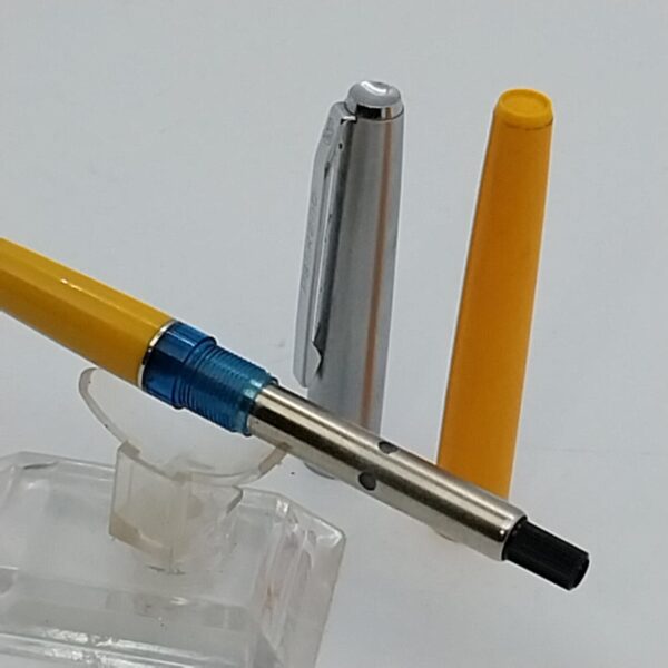 Vintage Rare Yellow/orange? Pelican Pelicano P450 Fountain Pen #11557 - Image 10