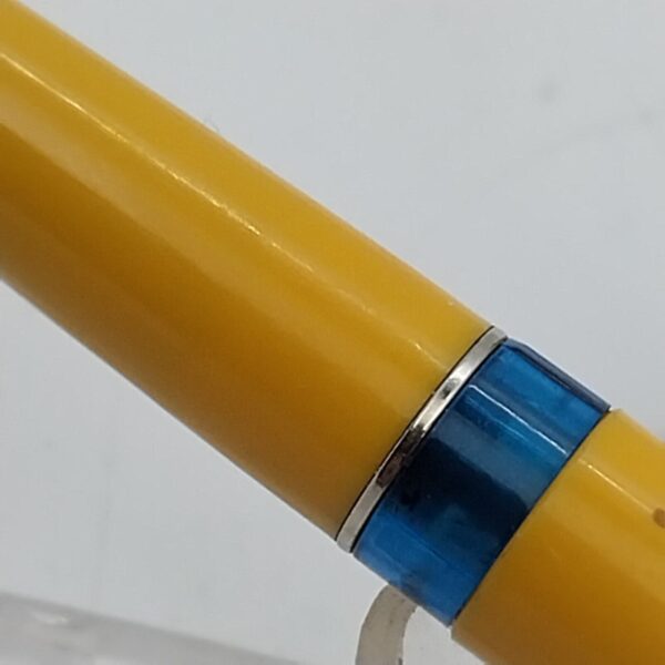 Vintage Rare Yellow/orange? Pelican Pelicano P450 Fountain Pen #11557 - Image 8