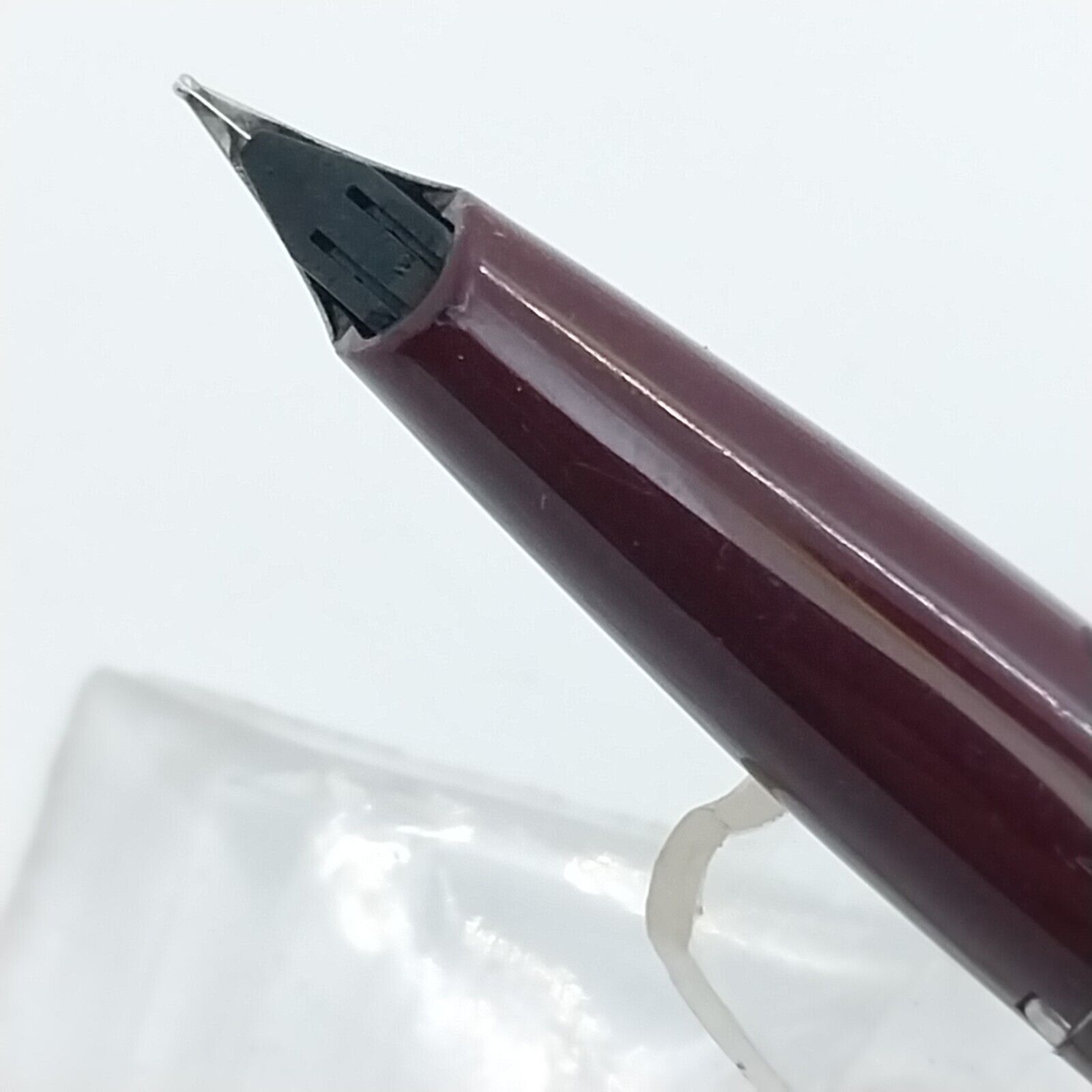 ⁦قلم حبر جاف عتيق من Sheaffer Imperial بلون عنابي، رأس F، الولايات المتحدة الأمريكية رقم 11543⁩ - الصورة ⁦10⁩