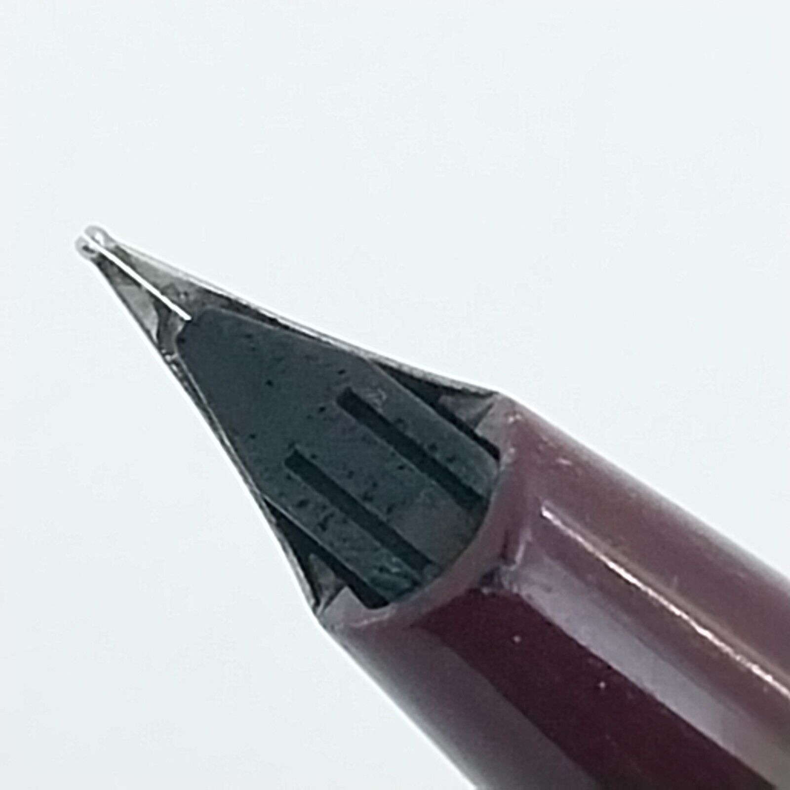 ⁦قلم حبر جاف عتيق من Sheaffer Imperial بلون عنابي، رأس F، الولايات المتحدة الأمريكية رقم 11543⁩ - الصورة ⁦11⁩