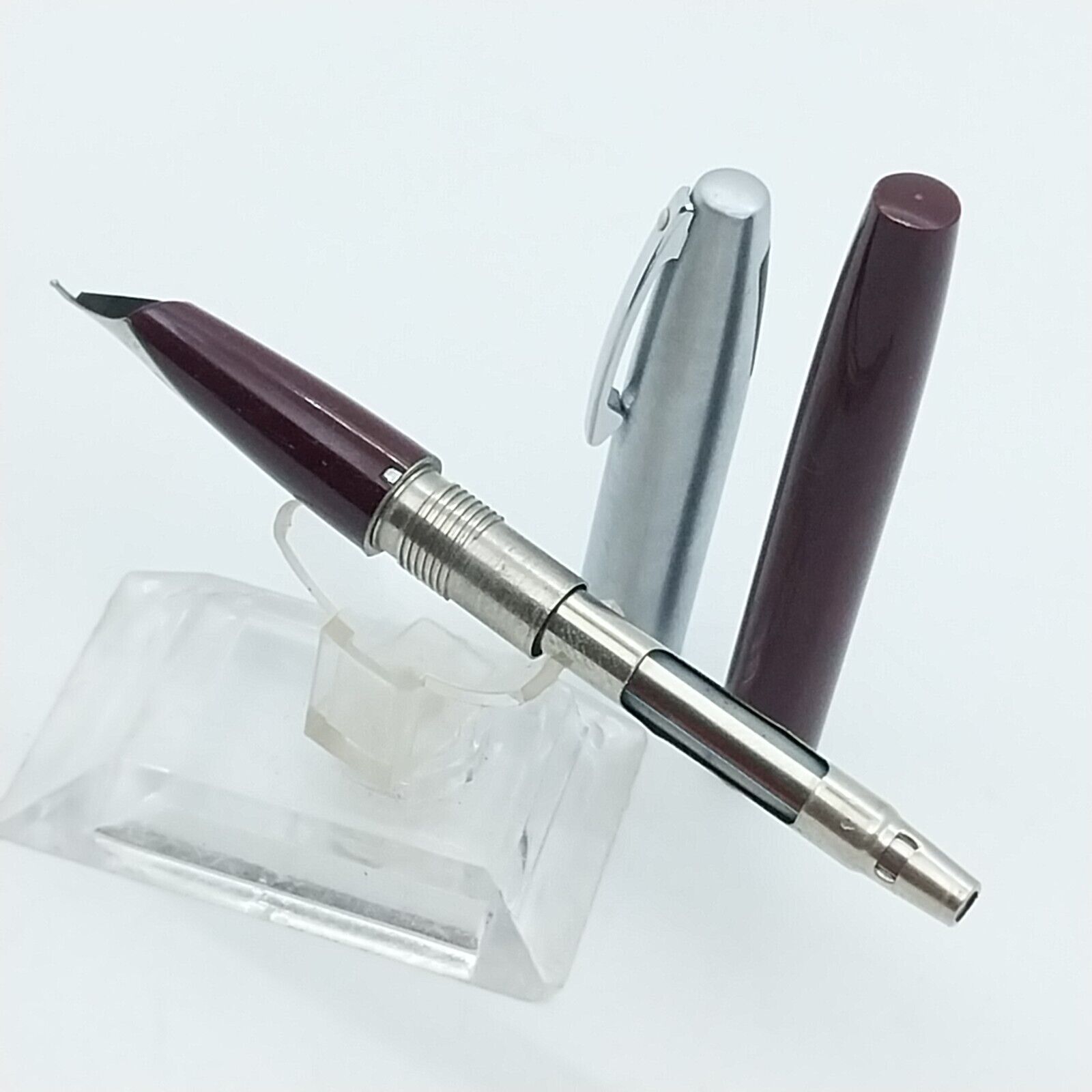⁦قلم حبر جاف عتيق من Sheaffer Imperial بلون عنابي، رأس F، الولايات المتحدة الأمريكية رقم 11543⁩ - الصورة ⁦14⁩