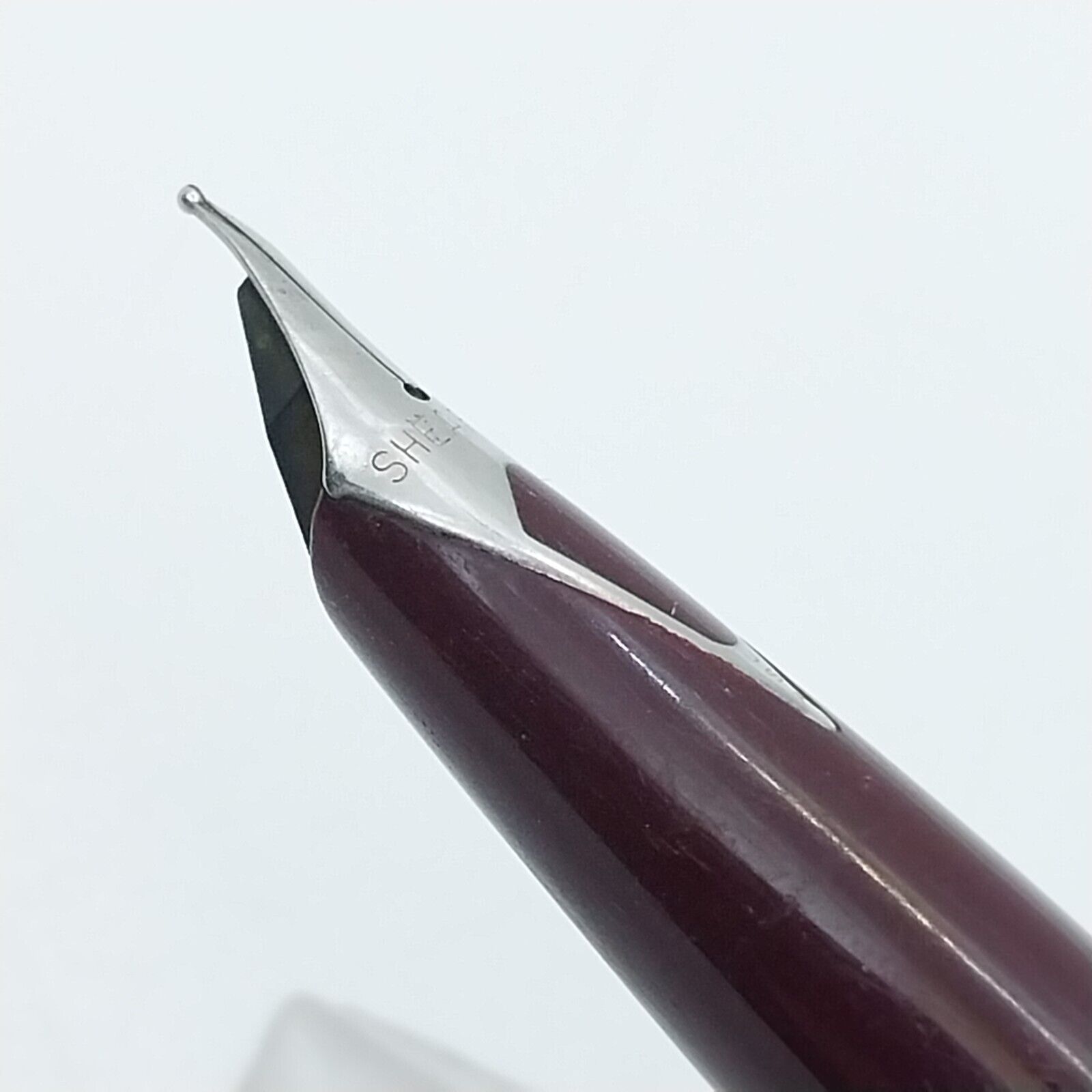 ⁦قلم حبر جاف عتيق من Sheaffer Imperial بلون عنابي، رأس F، الولايات المتحدة الأمريكية رقم 11543⁩ - الصورة ⁦5⁩