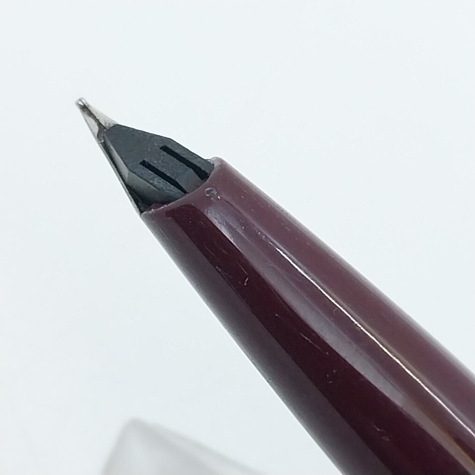 ⁦قلم حبر جاف عتيق من Sheaffer Imperial بلون عنابي، رأس F، الولايات المتحدة الأمريكية رقم 11543⁩ - الصورة ⁦8⁩
