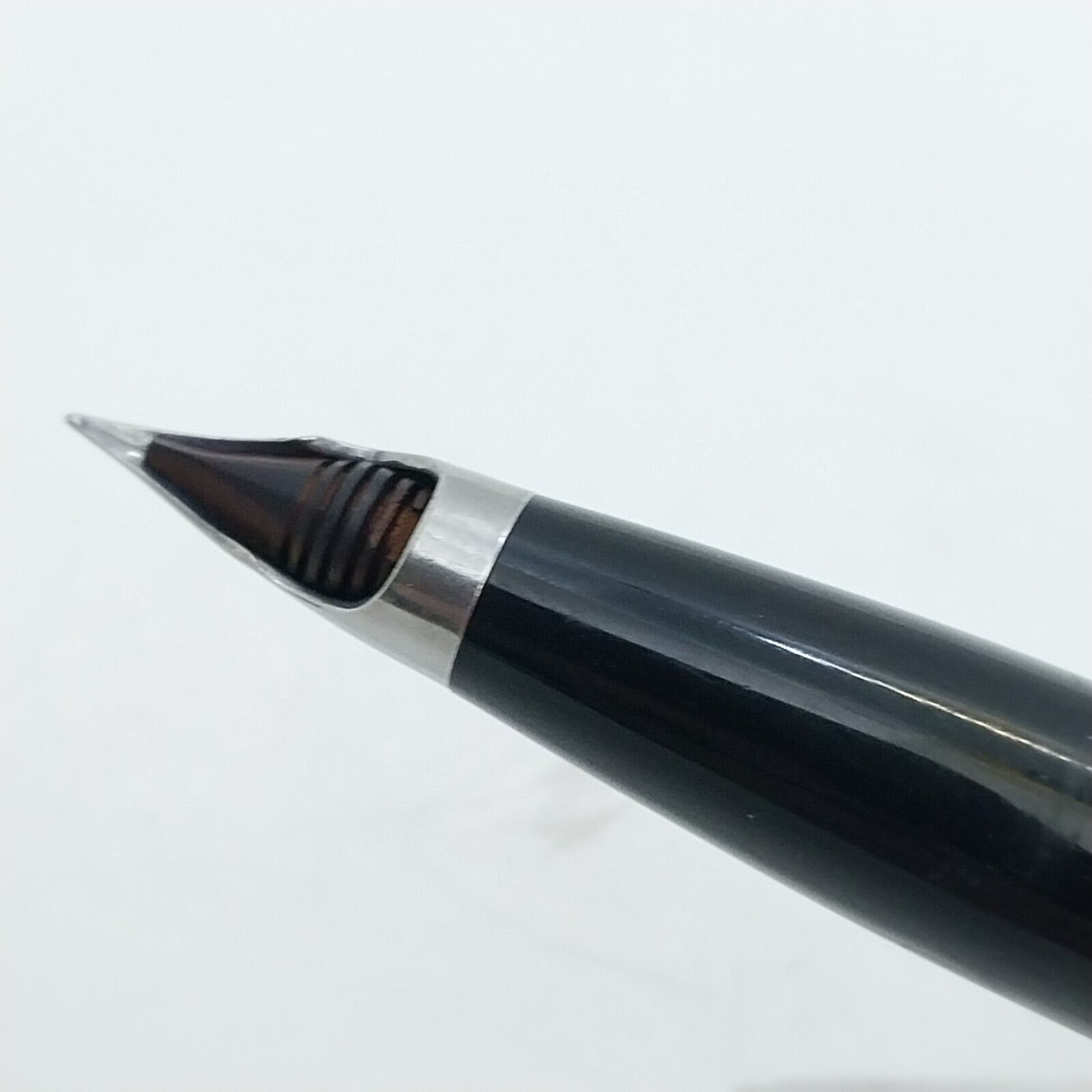⁦قلم حبر جاف Sheaffer Imperial Touch Down عتيق، F، لون أسود، الولايات المتحدة الأمريكية رقم 11522⁩ - الصورة ⁦8⁩