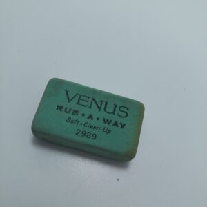 ممحاة مطاطية خضراء نادرة من طراز Venus RUB.A.WAY 2989