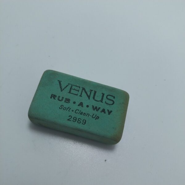 ممحاة مطاطية خضراء نادرة من طراز Venus RUB.A.WAY 2989