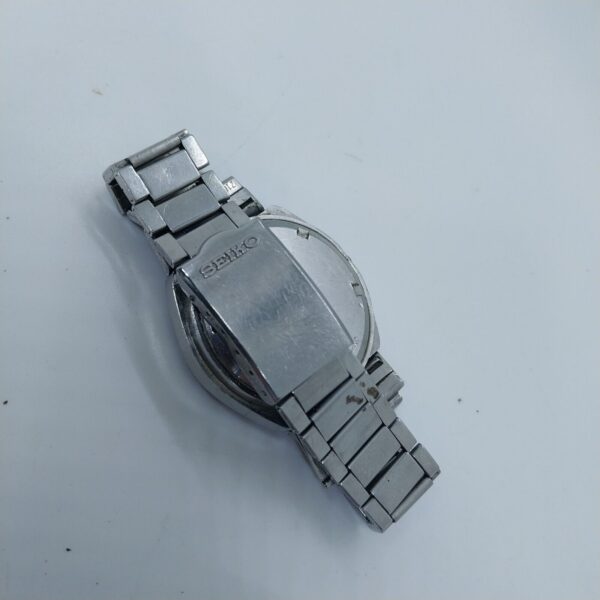 ⁦ساعة يد رجالية أوتوماتيكية من طراز Seiko 7009-5030، مرصعة بـ 17 جوهرة، طراز TV، رقم 11146⁩ - الصورة ⁦4⁩