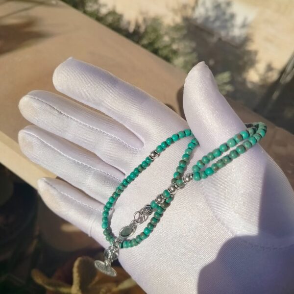 ⁦مسبحة فيروز نيشابوري طبيعي حبة صغيرة⁩ - الصورة ⁦3⁩